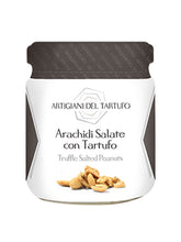 Gesalzene Erdnüsse mit Sommertrüffel – Knusprige Erdnüsse veredelt mit einem Hauch von Sommertrüffel. Ideal für Snacks, Aperitifs oder als Genuss beim Kinobesuch.